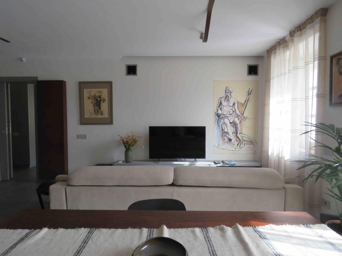Les Fleuves - Buthier Apartment Aosta Luaran gambar