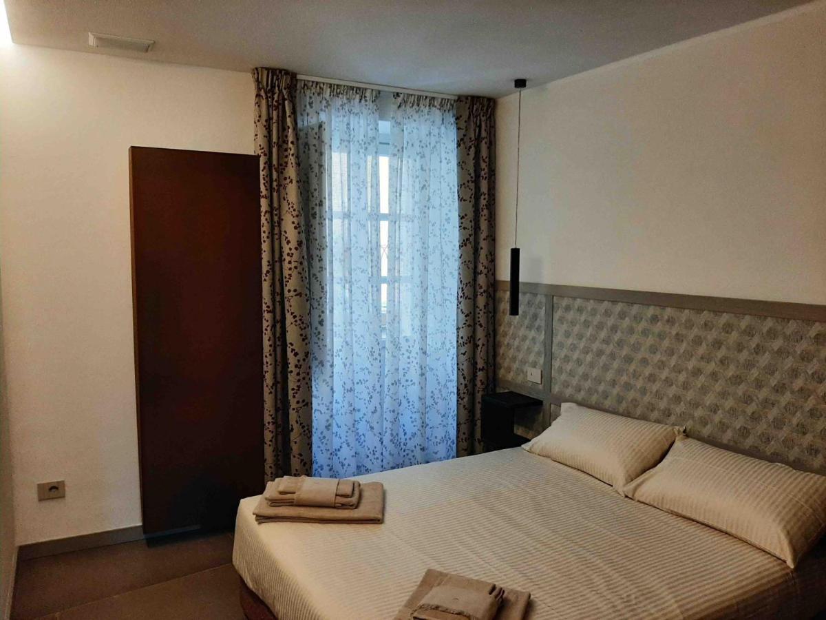 Les Fleuves - Buthier Apartment Aosta Luaran gambar