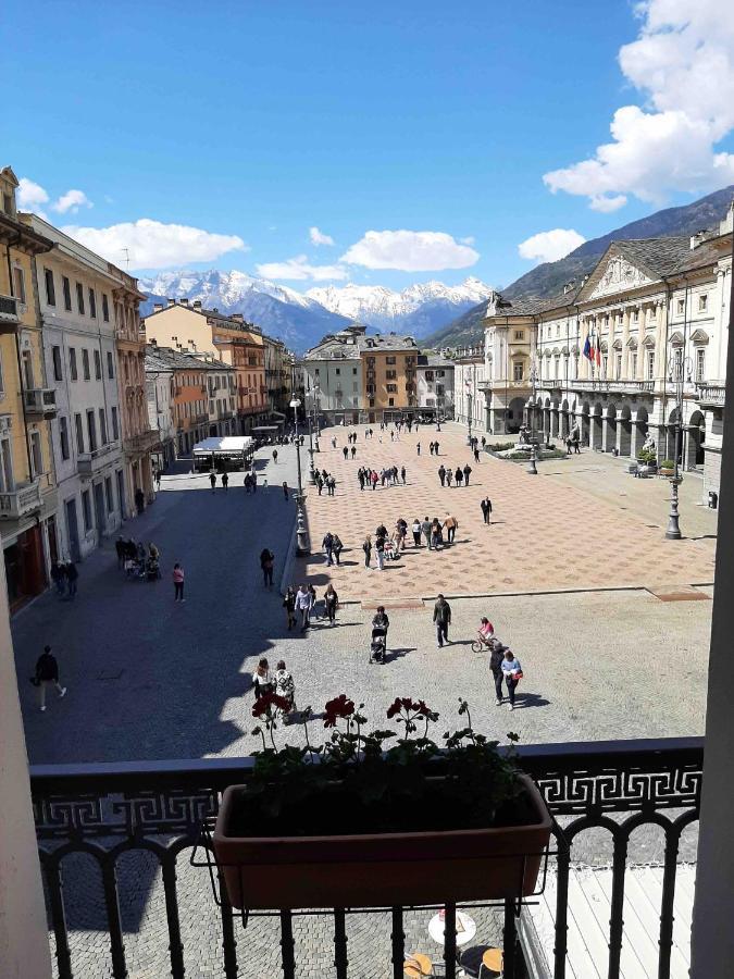 Les Fleuves - Buthier Apartment Aosta Luaran gambar